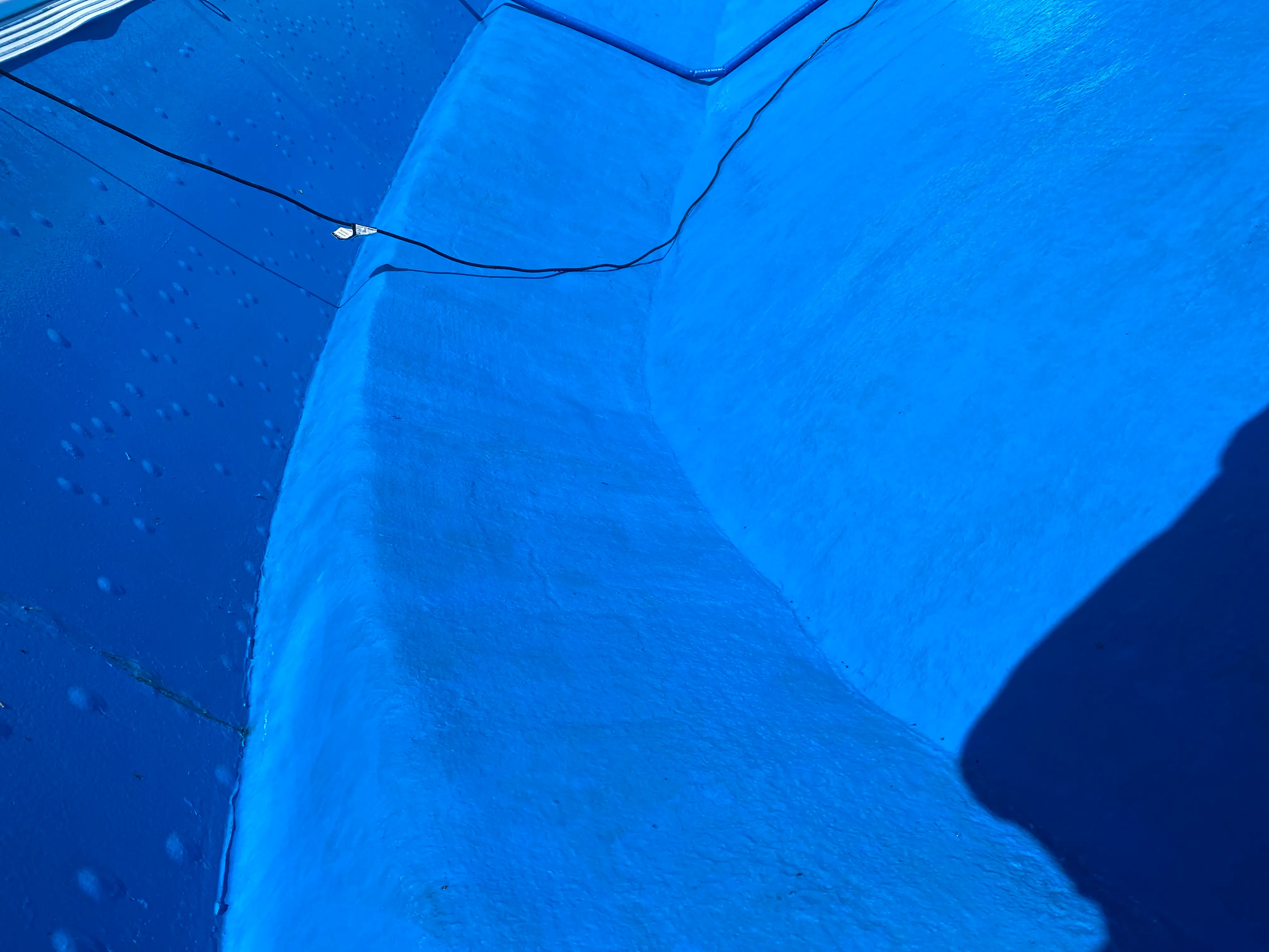 Pool opening and closing service